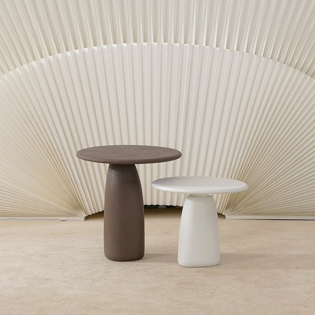 Il tavolino da caffè minimalista in fibra di vetro Cloud imposta tavolini da esterno
