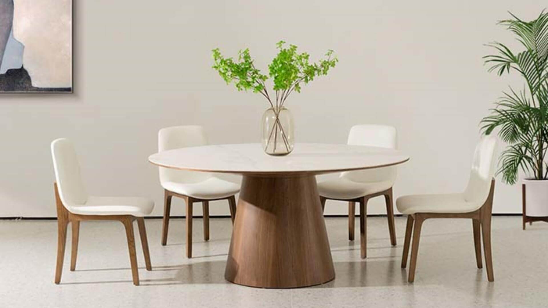 Come scegliere la sedia in pelle dal look perfetto per la tua casa