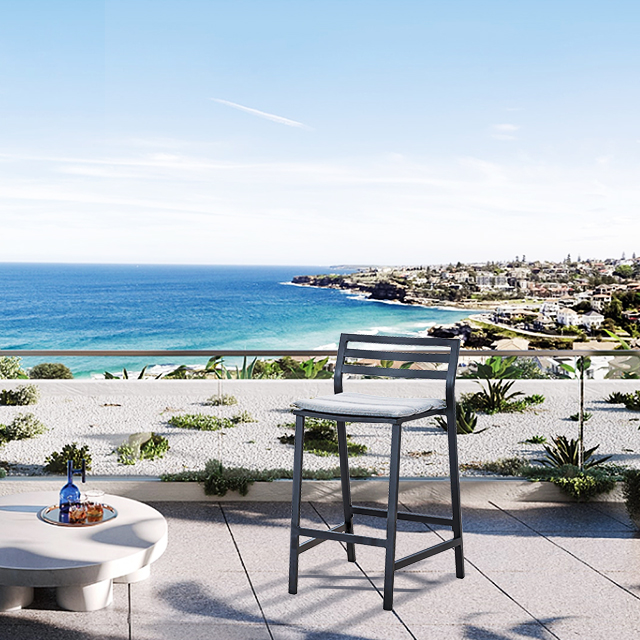 sedie da esterno nere